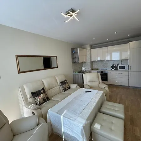 Apartment Luxury 2-bedroom Sofia